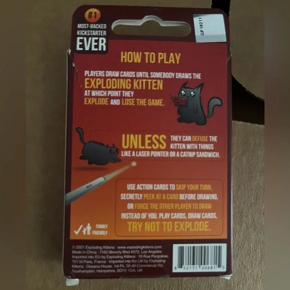 Exploding kittens card game - Picture 2 of 2